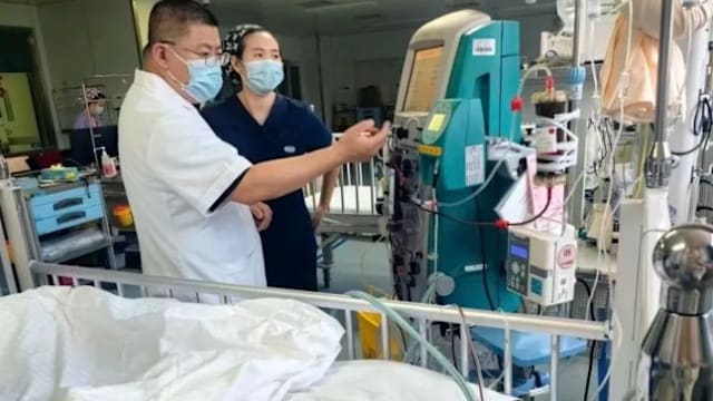 中国两岁童误喝剧毒除草剂 抢救四天保命