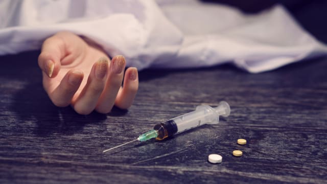 台湾妙龄公关小姐陈尸出租屋 疑吸毒过量猝死