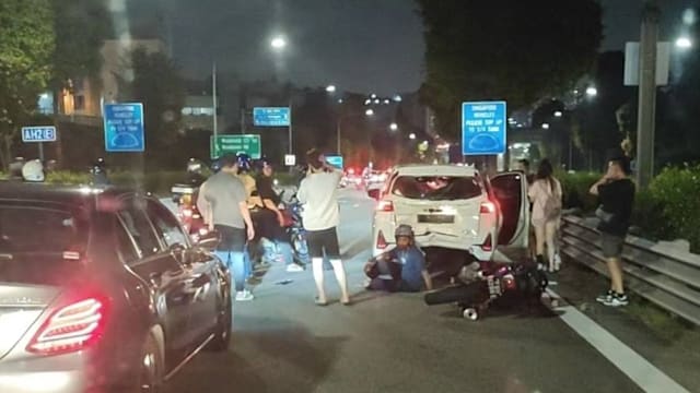 BKE一天内三起严重车祸 摩托车骑士一死三送院
