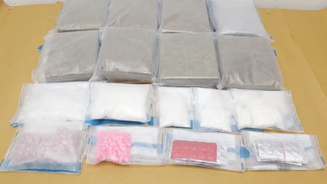 涉利用加密聊天应用程序进行毒品交易 35名男女落网