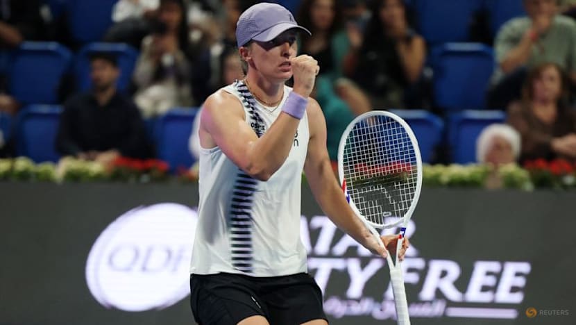 Swiatek banks on Nadal's former coach to reignite her season