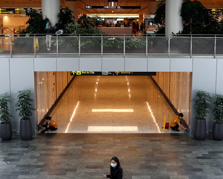 Man, 26, who went to work at Changi Airport after onset of symptoms among S'pore's 15 new Covid-19 cases