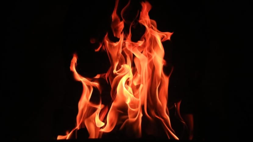 2 years’ jail for man who set fire to Jurong West market stall, fled to Malaysia for 3.5 years