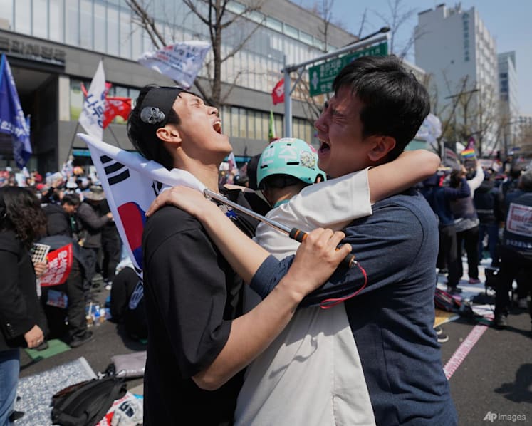 As it happened: South Korea's ousted president Yoon apologises after court upholds impeachment