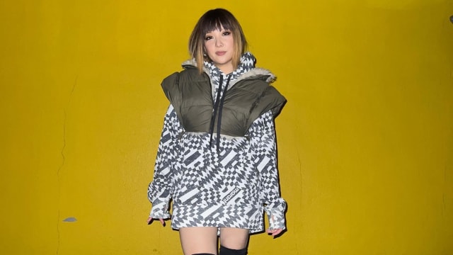 以色列遇战争躲防空洞祈祷　香港歌手卫诗终于离开战区