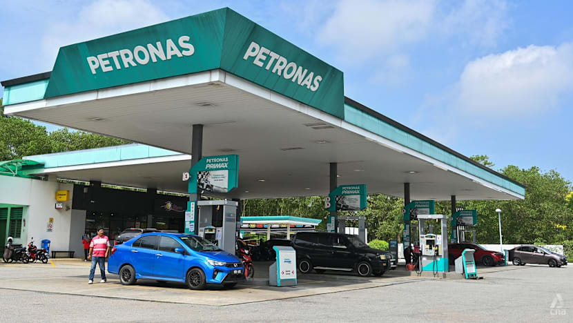 Malaysia to cut diesel price nationwide to RM2.10 per liter from July
