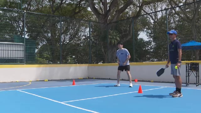 匹克球课程需求增加 网球教练拓展匹克球教学