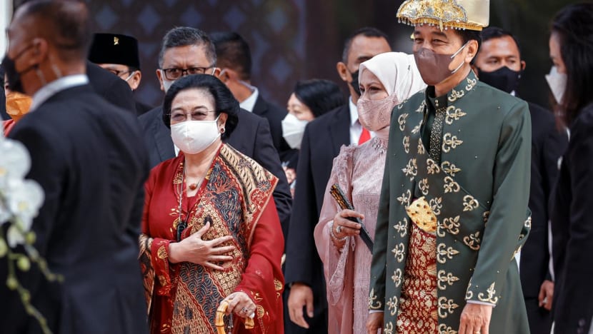 Commentary: Battle of Indonesia’s kingmakers - a rift between Jokowi and Megawati? Commentary: Battle of Indonesia’s kingmakers - a rift between Jokowi and Megawati?