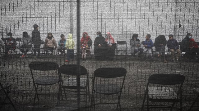 美国发布新移民命令 数万合法居留难民恐被逮捕