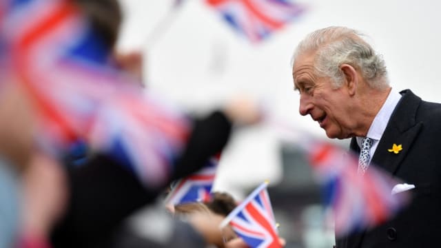 查尔斯刚继位 加勒比要求取消英君主国家元首地位