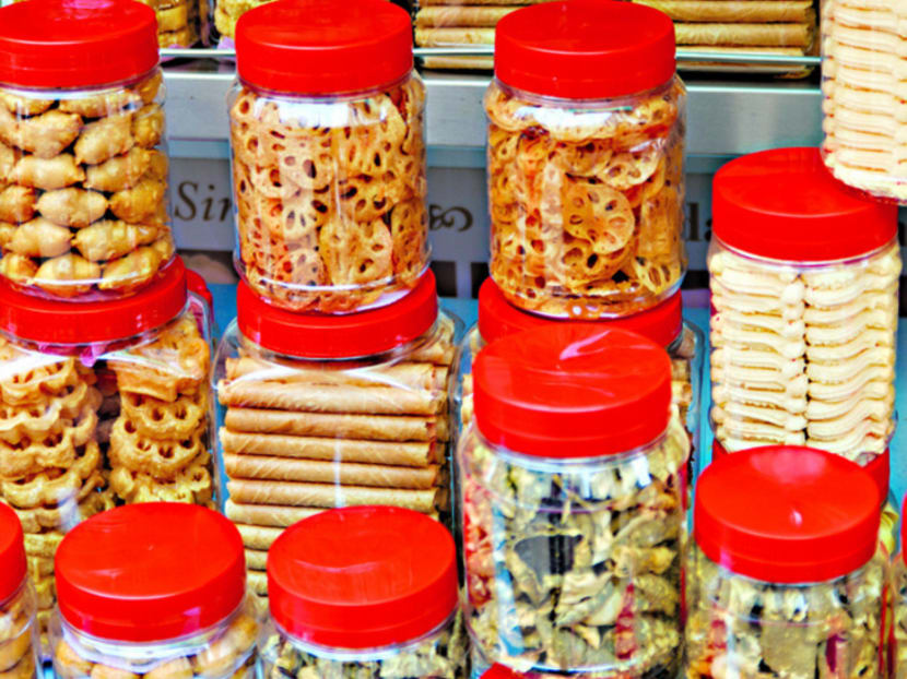 People with chronic medical conditions should take extra care not to indulge in food that is high in cholesterol, saturated fat, salt and sugar. Photo: Thinkstock