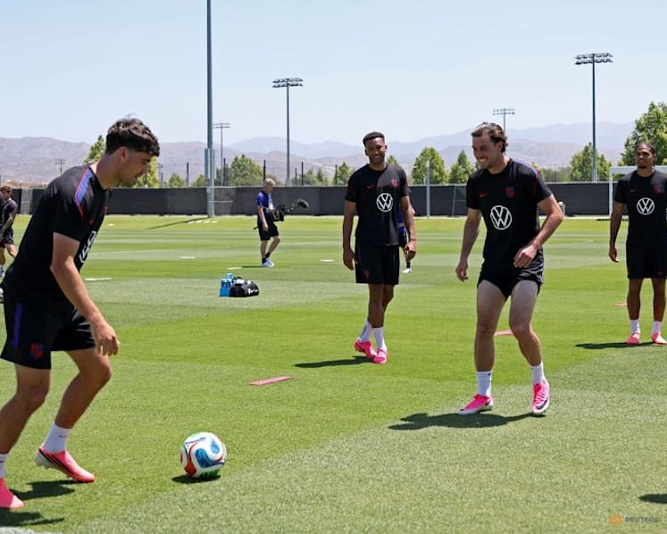 US battle Paraguay in pressure-packed World Cup opener