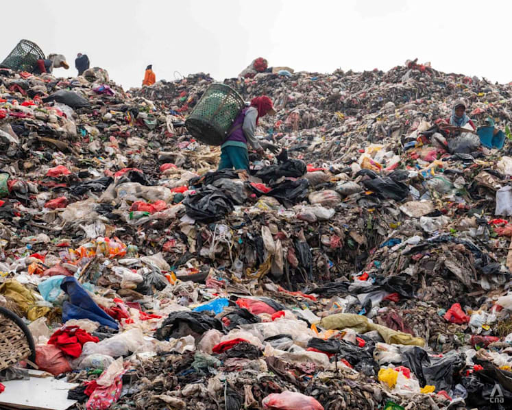 Indonesia waste-bantargebang 3