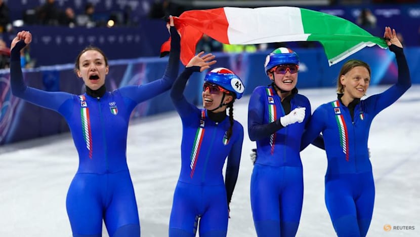 Short track-Fontana becomes Italy's most decorated Olympian with relay silver