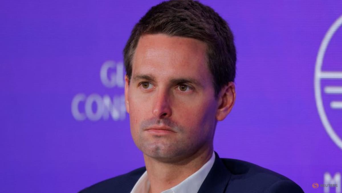 Snap CEO Bela AR Glasses sebagai Investasi Jangka Panjang, Tolak Tekanan Aktivis