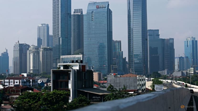 Indonesia announces economic policy package to ease VAT hike impact Indonesia announces economic policy package to ease VAT hike impact