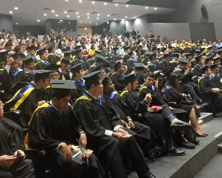 Commentary: Private education grads should blame themselves if they can't get a good job? Nonsense