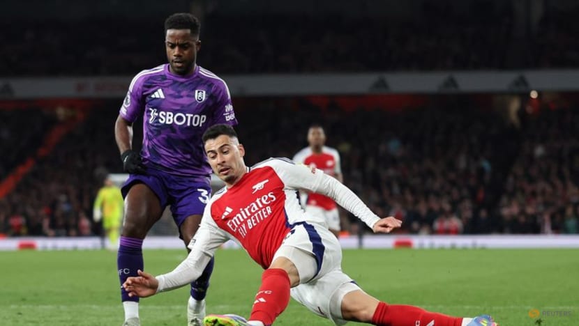 Saka seals comeback with goal as Arsenal beat Fulham