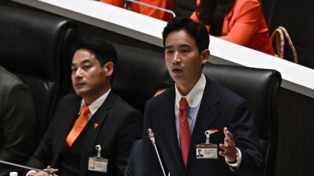 拜相希望又重燃？正义党支持修宪让披塔回归竞选
