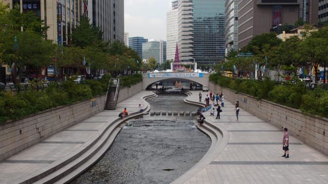 首尔特色体验，一不小心走进了韩剧场景
