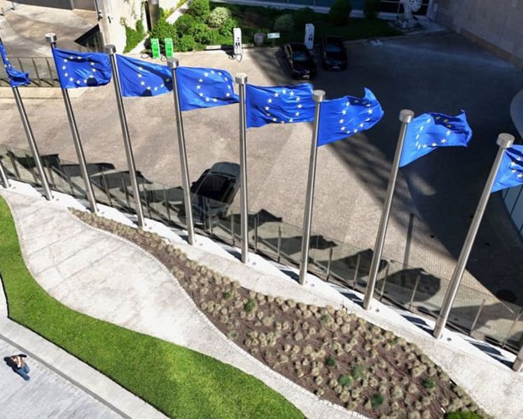 EU Commission proposes five major cross-border defence projects