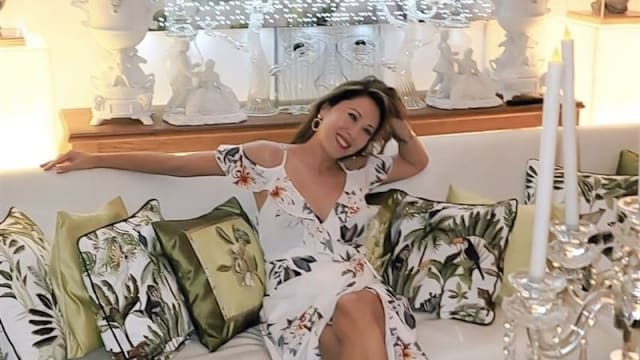 香港歌后罹患乳癌，自曝乳房重建手术失败后辛酸内幕