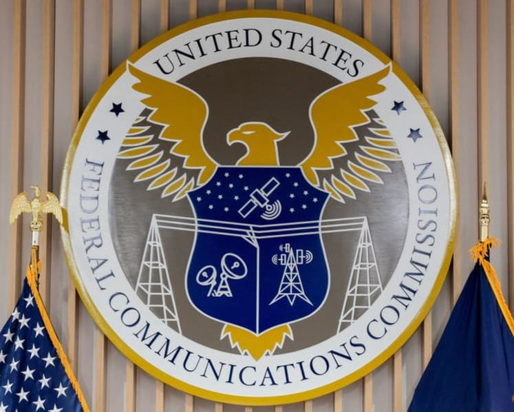 US agency ends 39% household cap on local TV station owners
