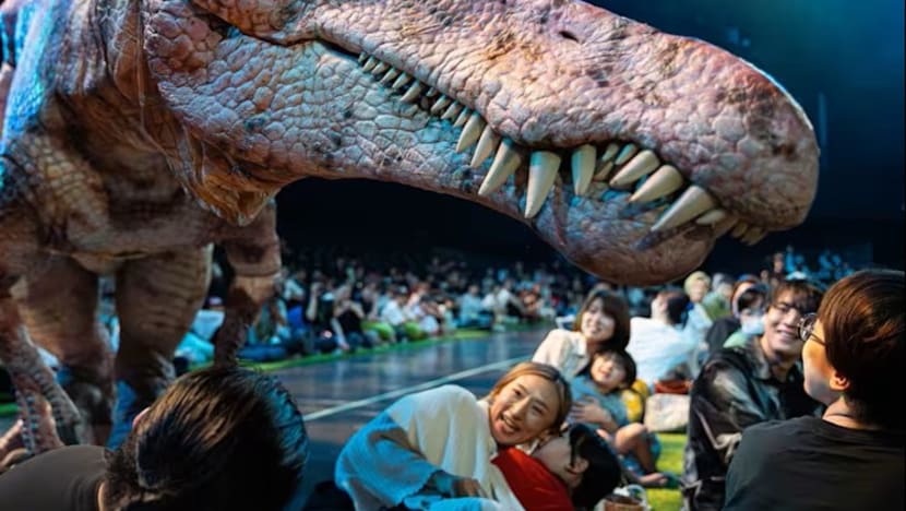 Pertunjukan 'Dinosaur Odyssey' dari Jepun bakal 'hidupkan' dinosaur realistik di SG Disember ini