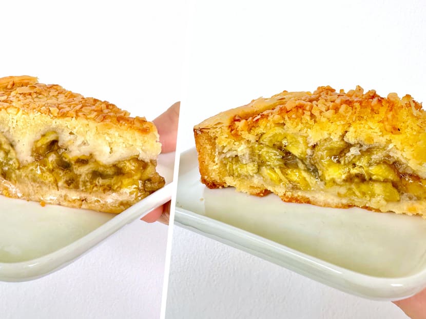 Dona Manis Cake Shop vs Auntie Peng Banana Pie - which one is better? 