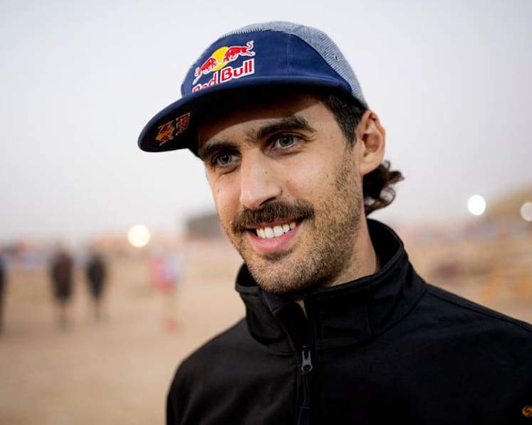 Rallying-De Mevius takes Dakar lead as champion Al-Rajhi penalised