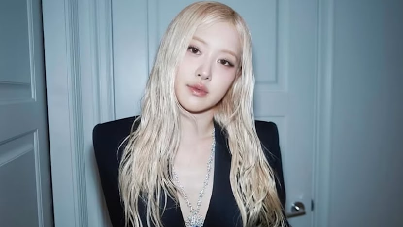 Rahasia rambut blonde Rose BLACKPINK tetap paripurna, sampai rela terbangkan sylist-nya di kelas bisnis