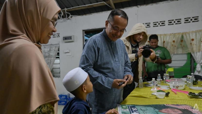 'Intellectual and spiritual': PAS technocrat leader Ahmad Samsuri embodies Malaysian party’s plan to reinvent its image 'Intellectual and spiritual': PAS technocrat leader Ahmad Samsuri embodies Malaysian party’s plan to reinvent its image