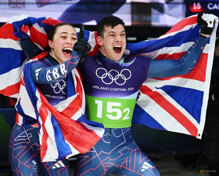 Skeleton-Weston and Stoecker claim first mixed team gold for Britain