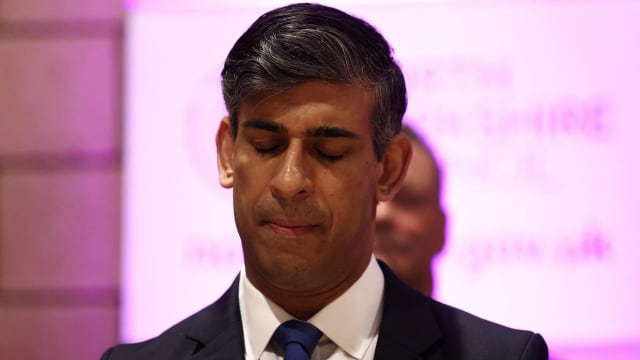 英国首相苏纳克承认败选 表示将为此负责