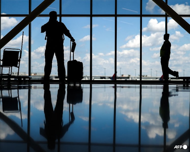 US tightens visa interview rules: What Singaporeans need to know