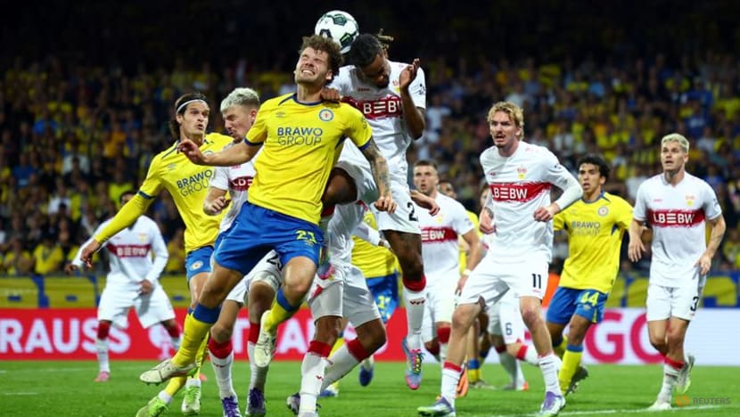 Holders Stuttgart need penalties to beat second tier Braunschweig in German Cup Holders Stuttgart need penalties to beat second tier Braunschweig in German Cup