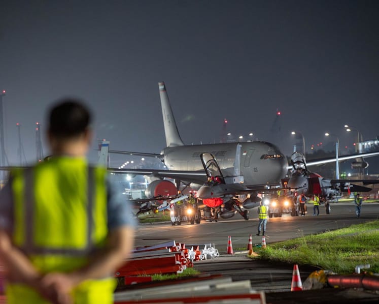 Behind the scenes: How RSAF tows its aircraft to the Singapore Airshow 2024