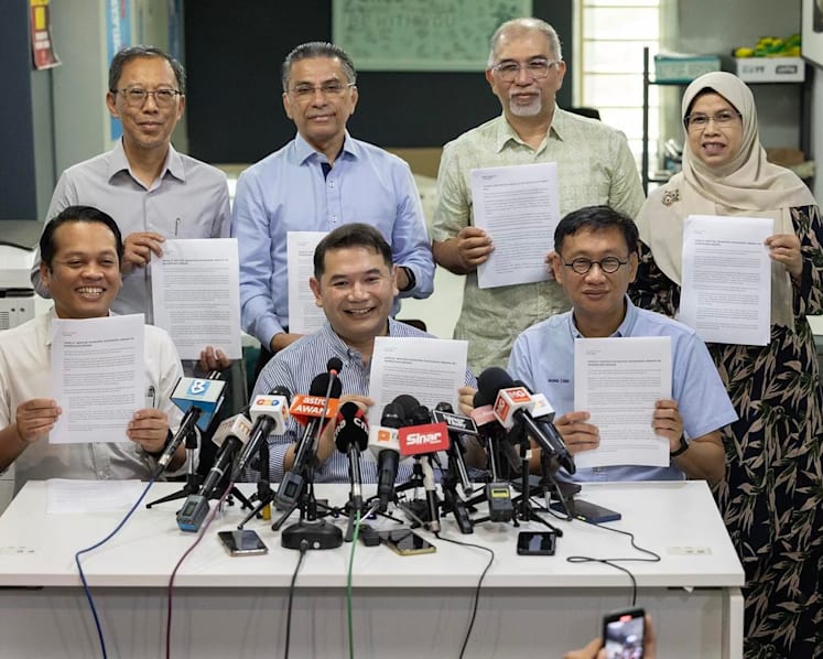 MPs from Anwar’s party call for royal inquiry into top judges’ vacancies, explanation from PM