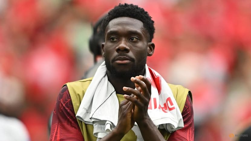 Canada's Davies on the bench for World Cup last-32 clash with South Africa