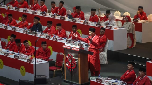 阿末扎希呼吁巫统重塑形象 团结迎战大选