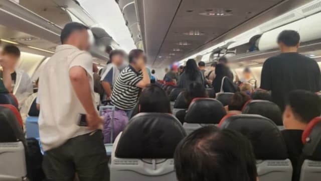 亚航仁川航班误降金浦 乘客：连机组都蒙了