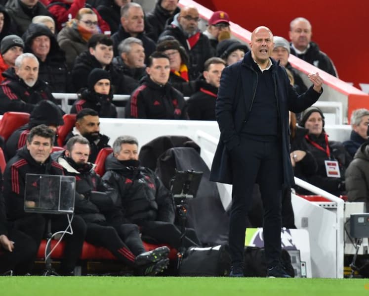 Liverpool aim for top-four revival amid inconsistent form, says manager Slot