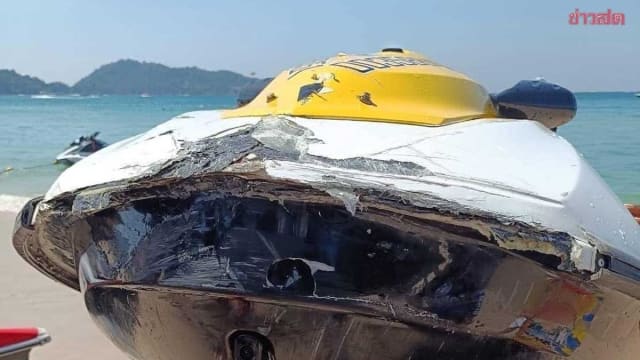 中国游客驾水上摩托车相撞 一死一伤