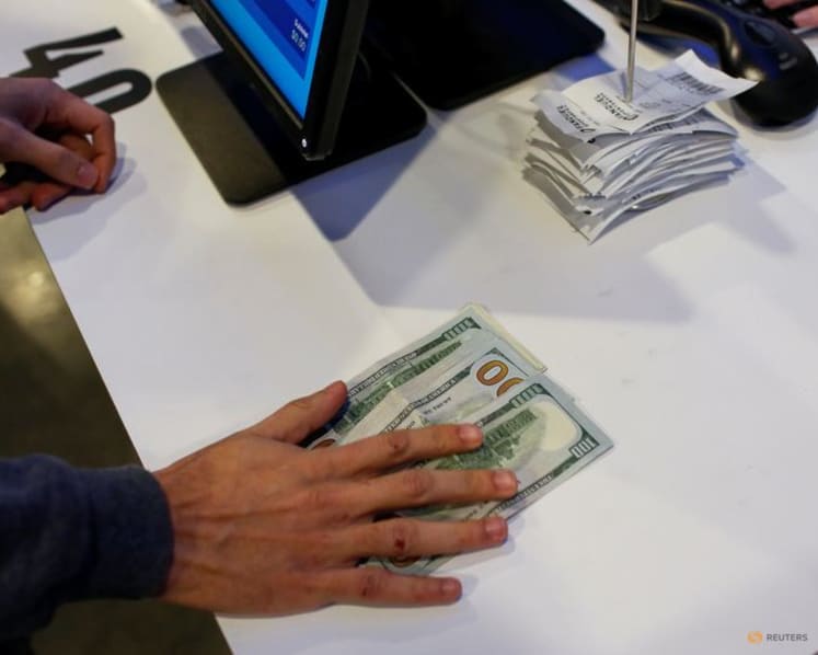 Sport-US sports leagues urge lifetime betting bans for those threatening athletes