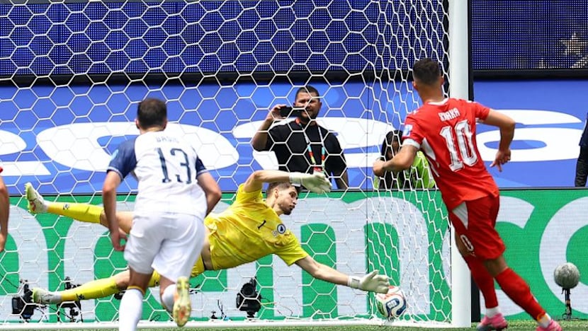 Switzerland crush Bosnia 4-1 in World Cup Group B clash
