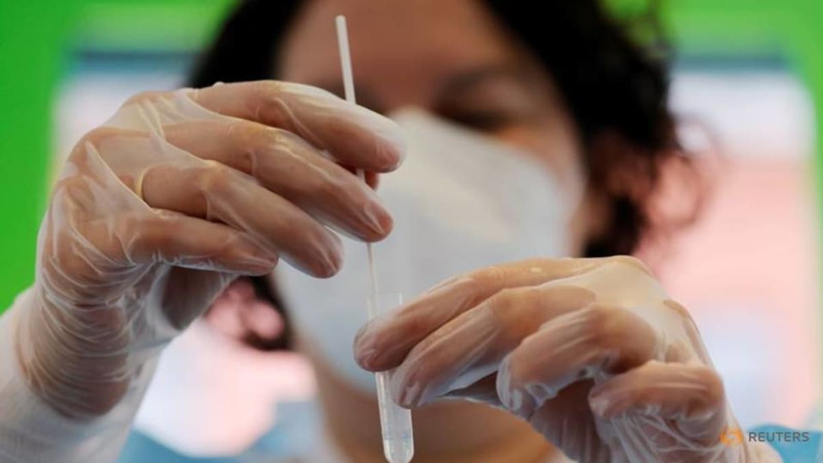 US approves first COVID-19 test kit that gives results at home - CNA