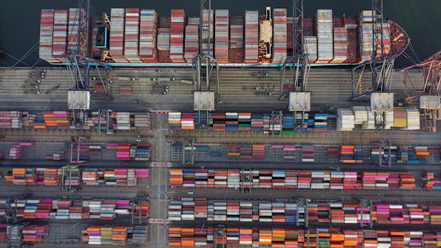 为提振本土行业 墨西哥明年起调高进口商品关税达50%