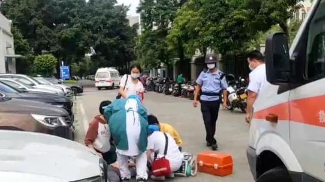 连夜陪产仅睡两小时 中国男子心脏骤停险丧命