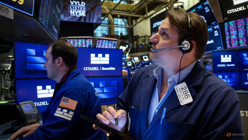 US stocks end down on economic worry; oil up on Middle East tensions