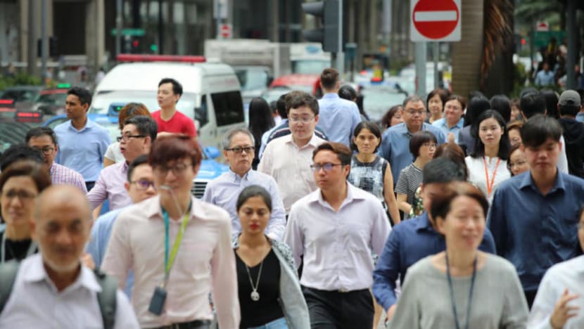 The do’s and don’ts of investing when economy slows and recession looms